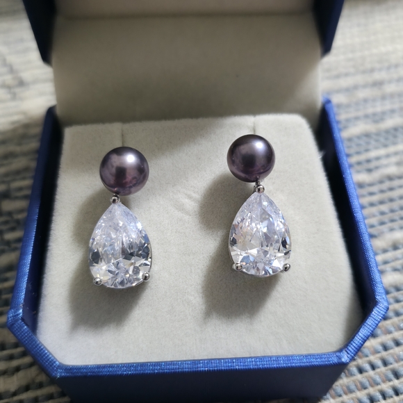 Ami Purple and Silver Dangle Earrings with Sparkling Crystals - Picture 1 of 3